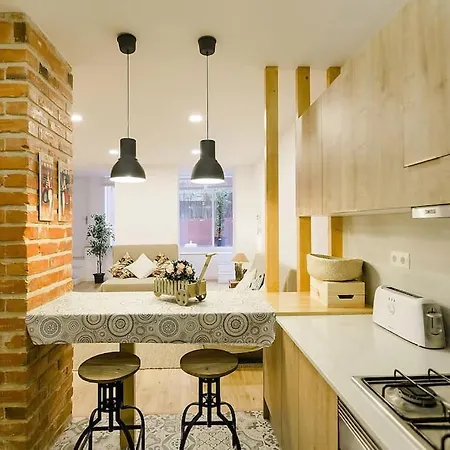 Place - Historic Center With Terrace